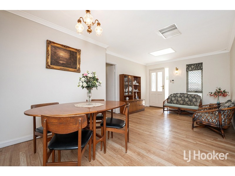 25 Camberley Street, Thornlie WA 6108