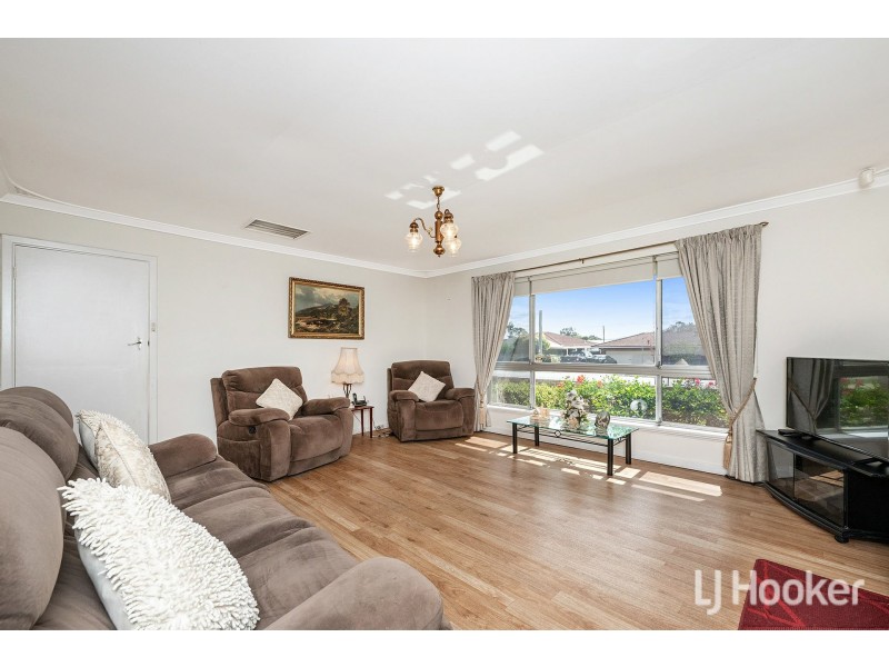 25 Camberley Street, Thornlie WA 6108