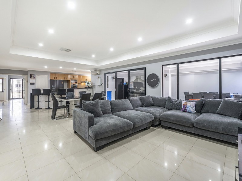 15 Stills Avenue, Harrisdale WA 6112