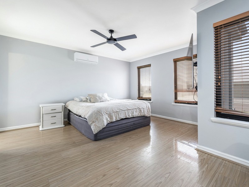 15 Stills Avenue, Harrisdale WA 6112