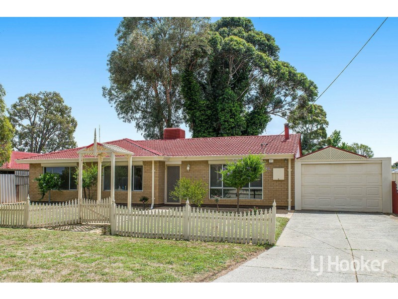 4 Gymea Court, Armadale WA 6112