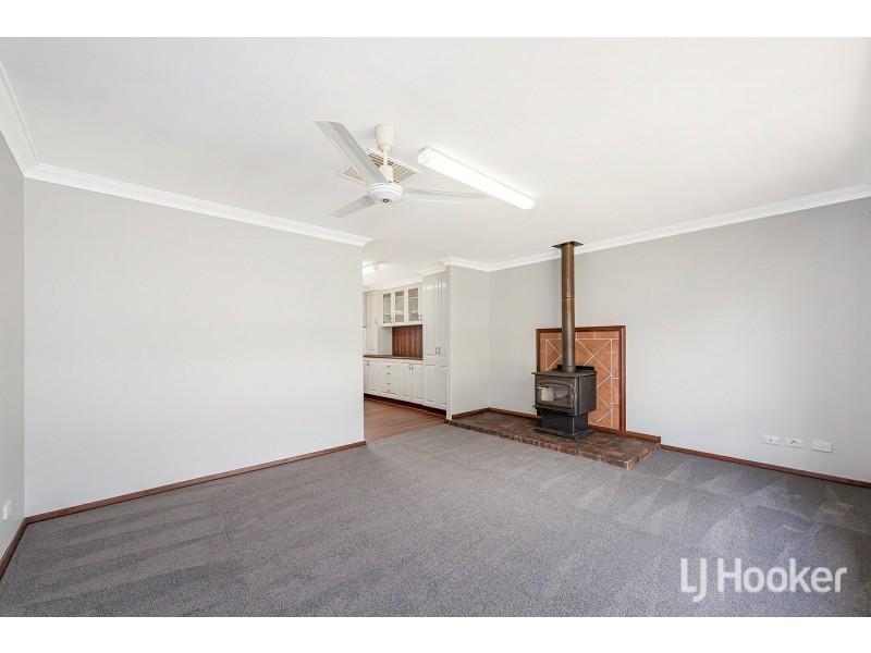 4 Gymea Court, Armadale WA 6112