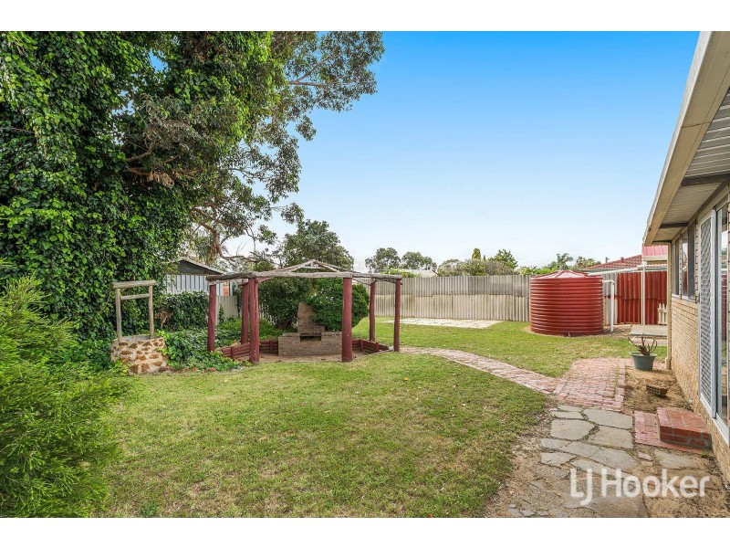 4 Gymea Court, Armadale WA 6112