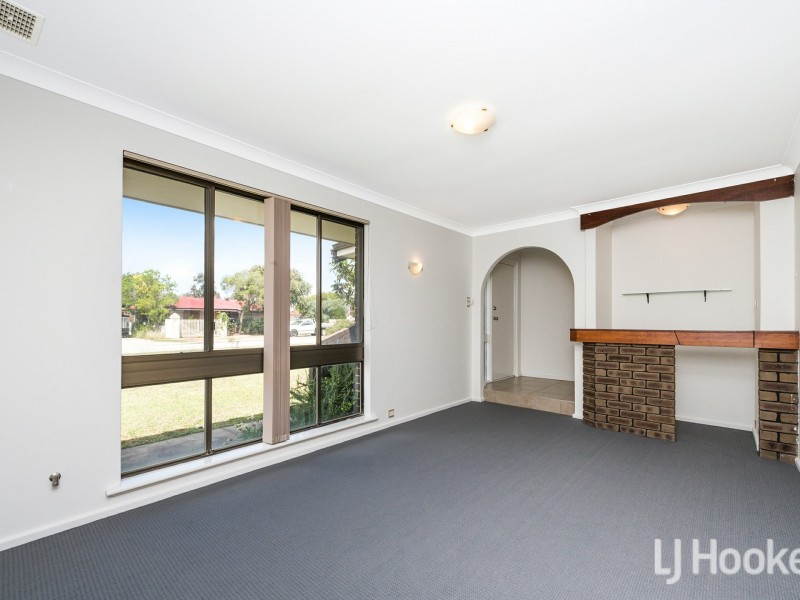 17 Fagence Way, Thornlie WA 6108
