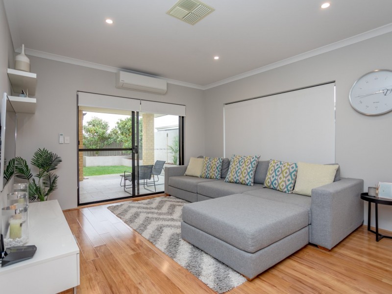 25 Lafayette Avenue, Harrisdale WA 6112