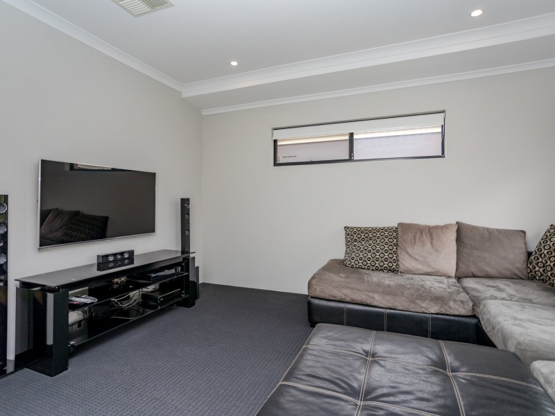 25 Lafayette Avenue, Harrisdale WA 6112