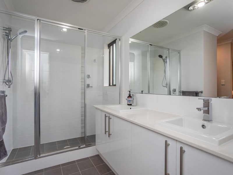 25 Lafayette Avenue, Harrisdale WA 6112