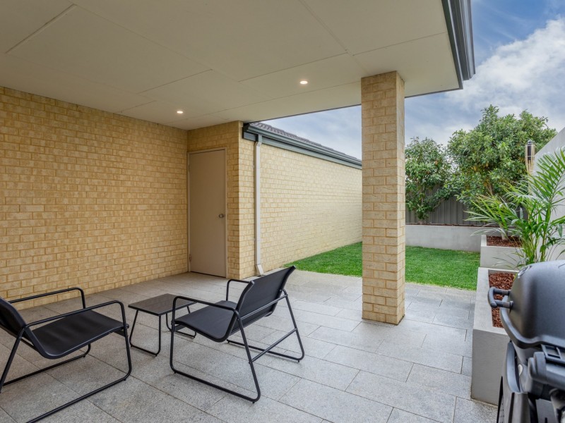 25 Lafayette Avenue, Harrisdale WA 6112