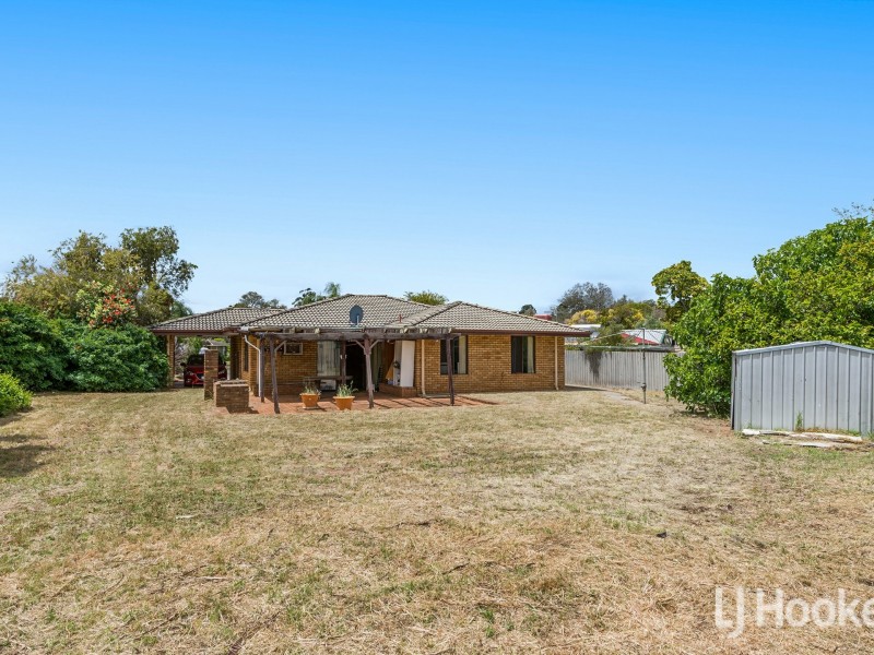 10 Hube Court, Huntingdale WA 6110