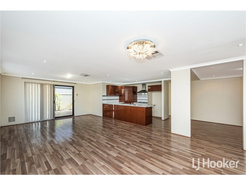 11 Liffey Street, Canning Vale WA 6155