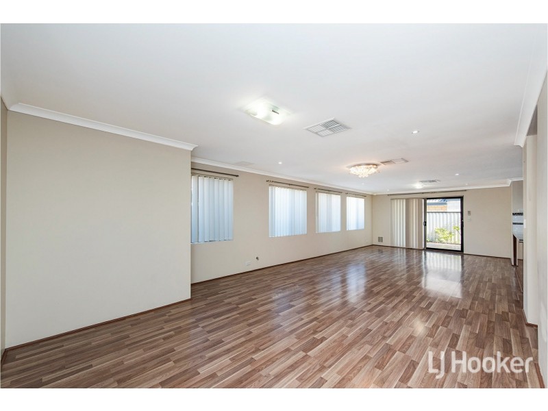 11 Liffey Street, Canning Vale WA 6155