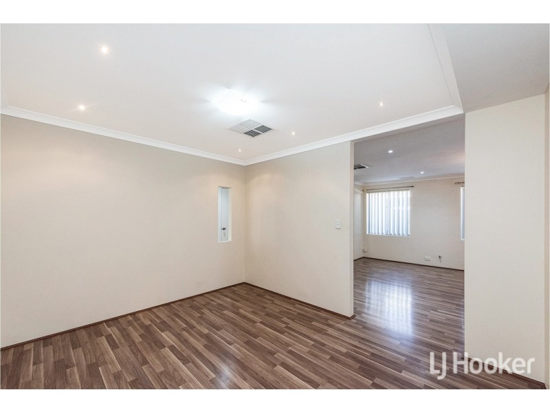 11 Liffey Street, Canning Vale WA 6155