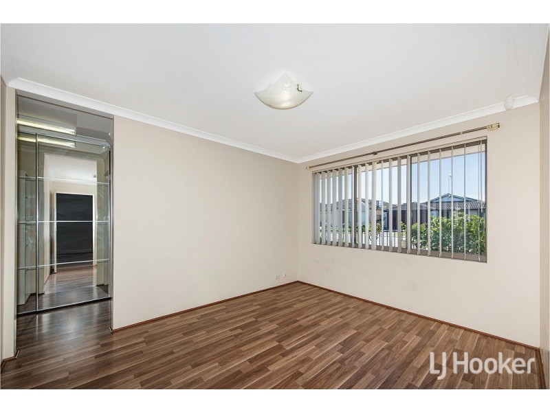 11 Liffey Street, Canning Vale WA 6155