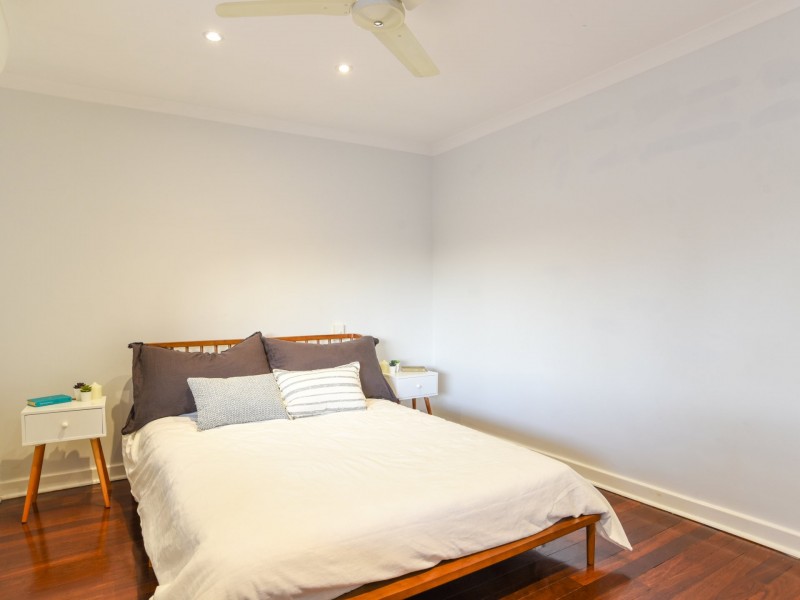 2 Earls Court, Thornlie WA 6108