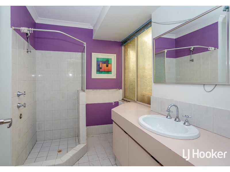 17 Honeyeater Glade, Huntingdale WA 6110