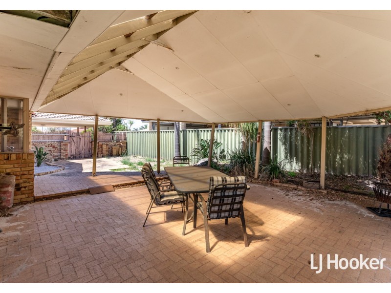 17 Honeyeater Glade, Huntingdale WA 6110