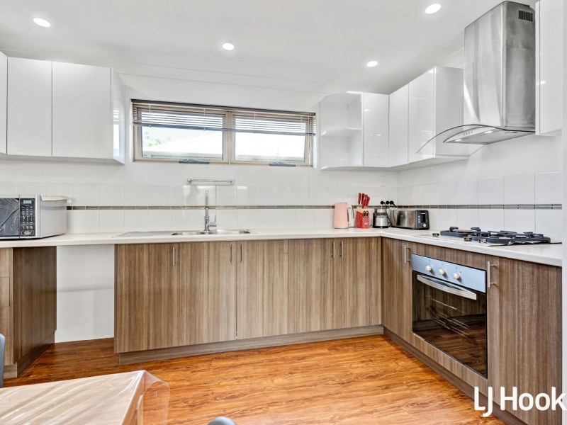 9/39 Little John Road, Armadale WA 6112