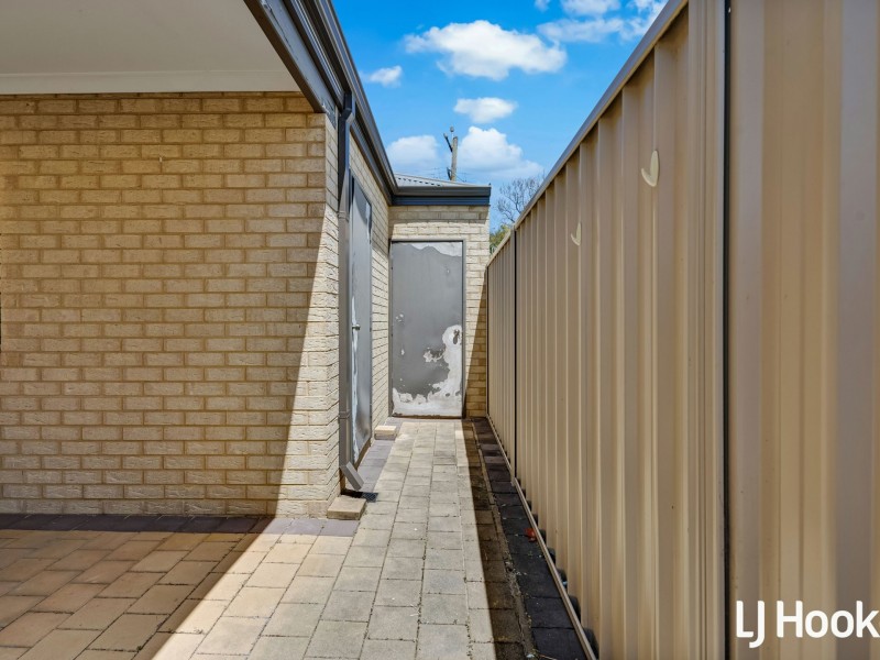 9/39 Little John Road, Armadale WA 6112