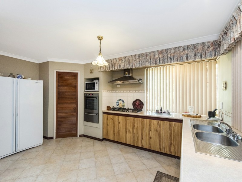 111 Forest Crescent, Thornlie WA 6108