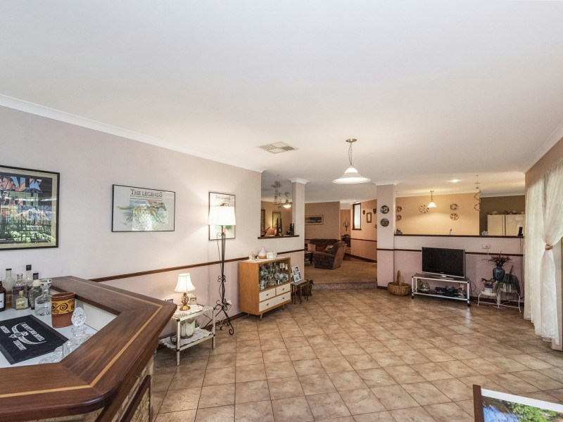 111 Forest Crescent, Thornlie WA 6108