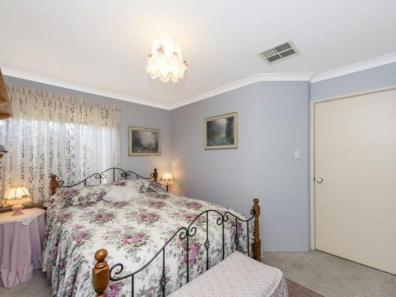 111 Forest Crescent, Thornlie WA 6108