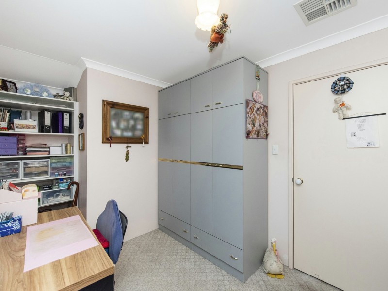 111 Forest Crescent, Thornlie WA 6108