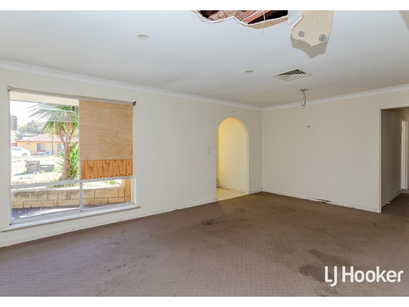 2 Watling Avenue, Lynwood WA 6147