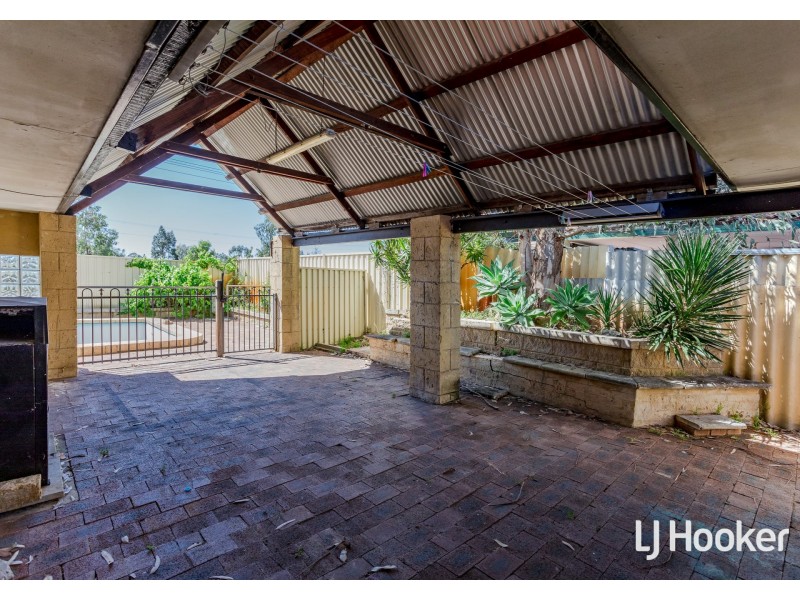 2 Watling Avenue, Lynwood WA 6147