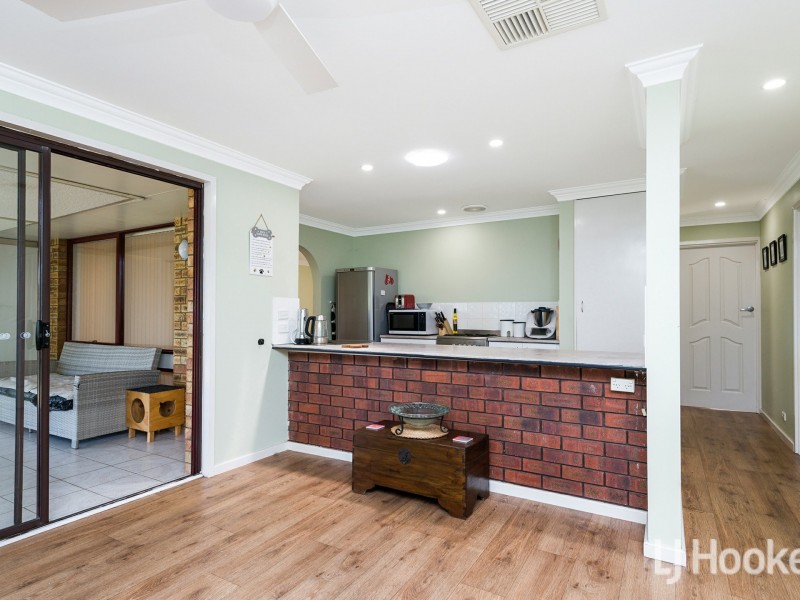 11 Serena Grove, Mount Nasura WA 6112