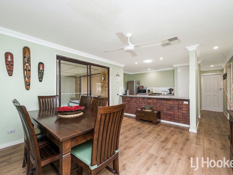 11 Serena Grove, Mount Nasura WA 6112