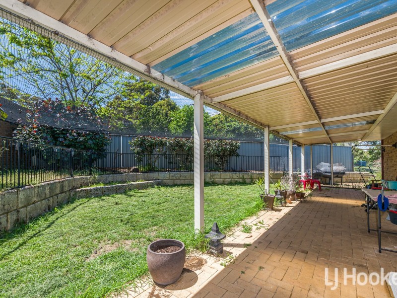 11 Serena Grove, Mount Nasura WA 6112