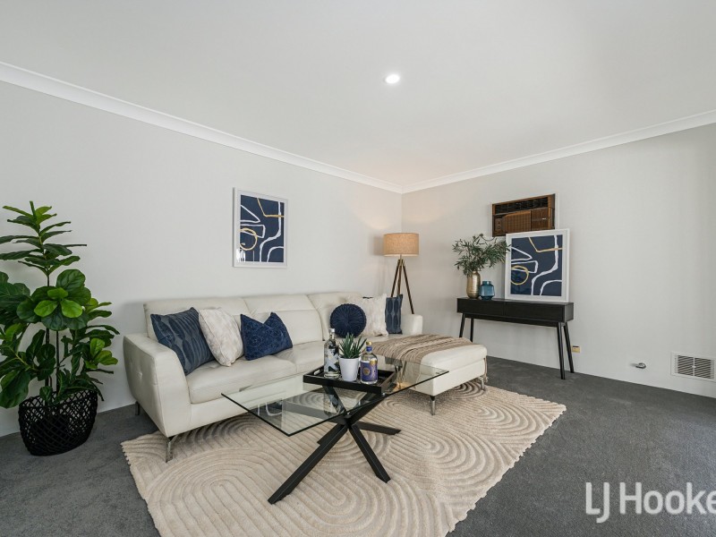 10 Wattle Way, Huntingdale WA 6110