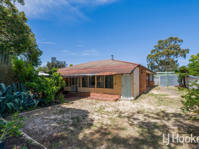 10 Wattle Way, Huntingdale WA 6110