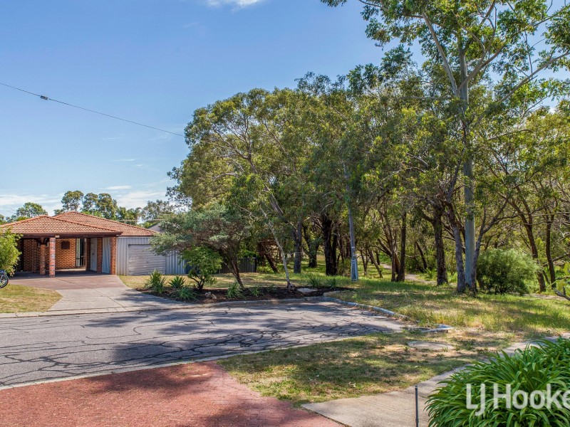 10 Wattle Way, Huntingdale WA 6110