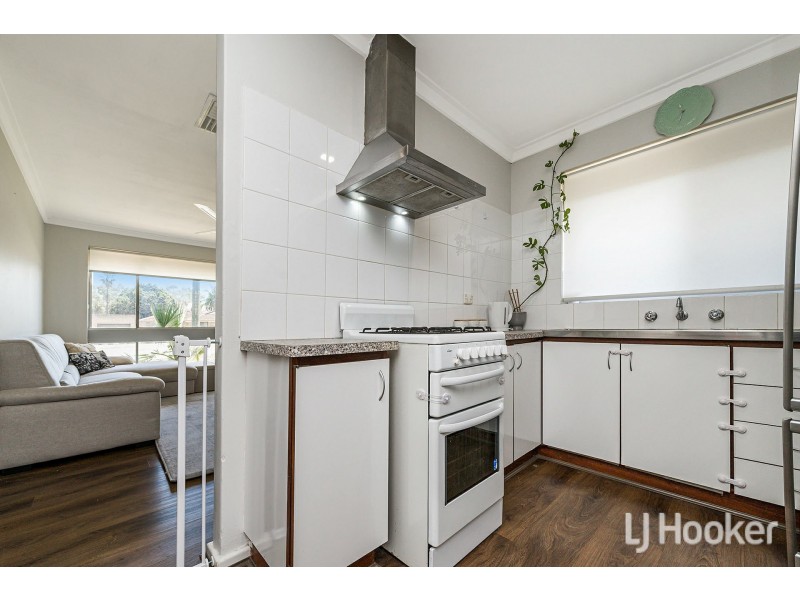 7 Watsonia Street, Maddington WA 6109