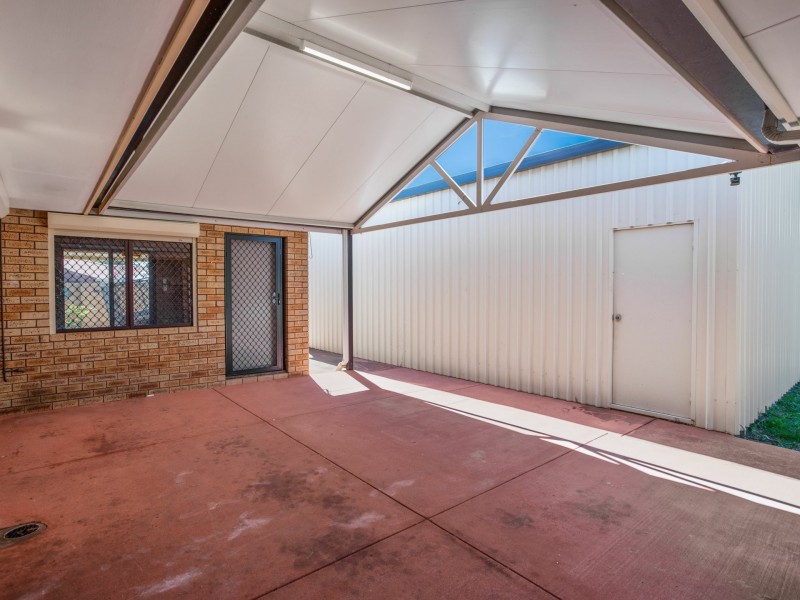 6 Shillington Way, Thornlie WA 6108