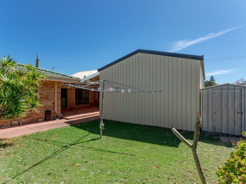 6 Shillington Way, Thornlie WA 6108