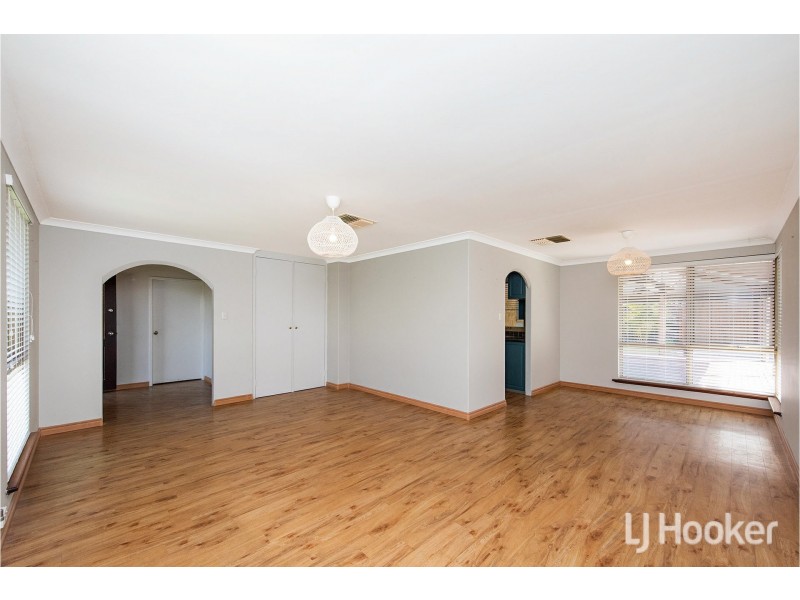 11 Toora Place, Cooloongup WA 6168