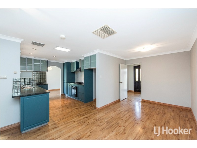 11 Toora Place, Cooloongup WA 6168