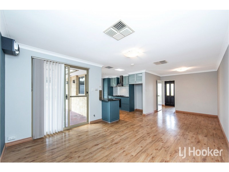 11 Toora Place, Cooloongup WA 6168