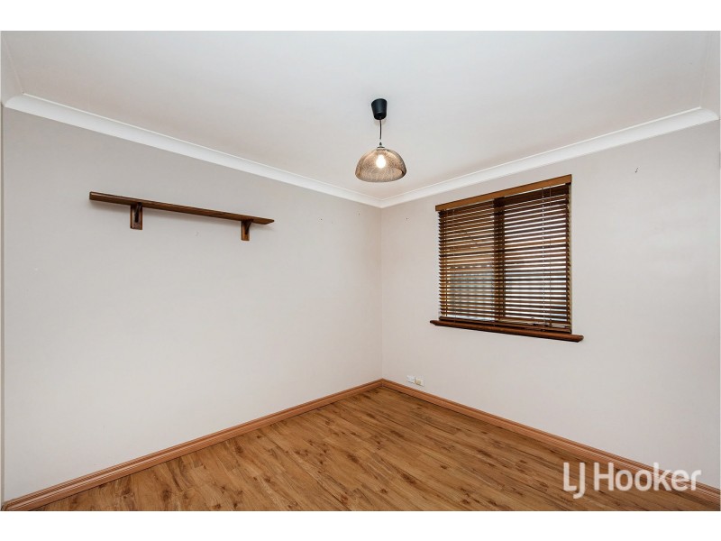 11 Toora Place, Cooloongup WA 6168