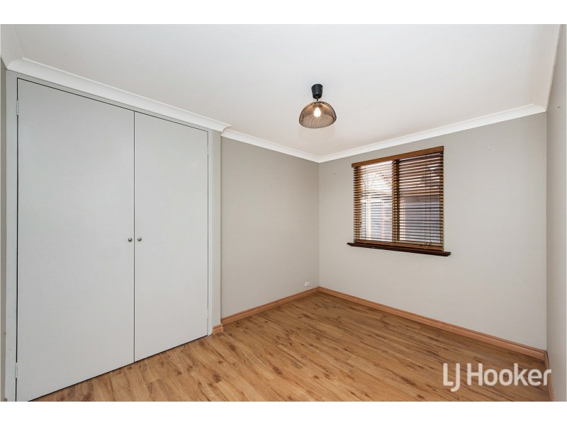 11 Toora Place, Cooloongup WA 6168