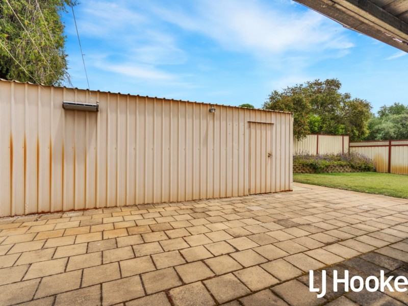 11 Prescott Drive, Gosnells WA 6110