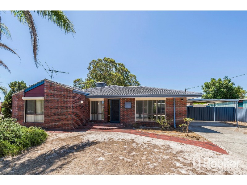 4 Dollis Way, Camillo WA 6111