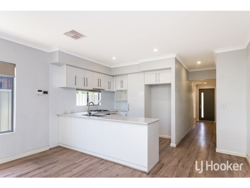 2C Berehaven Avenue, Thornlie WA 6108