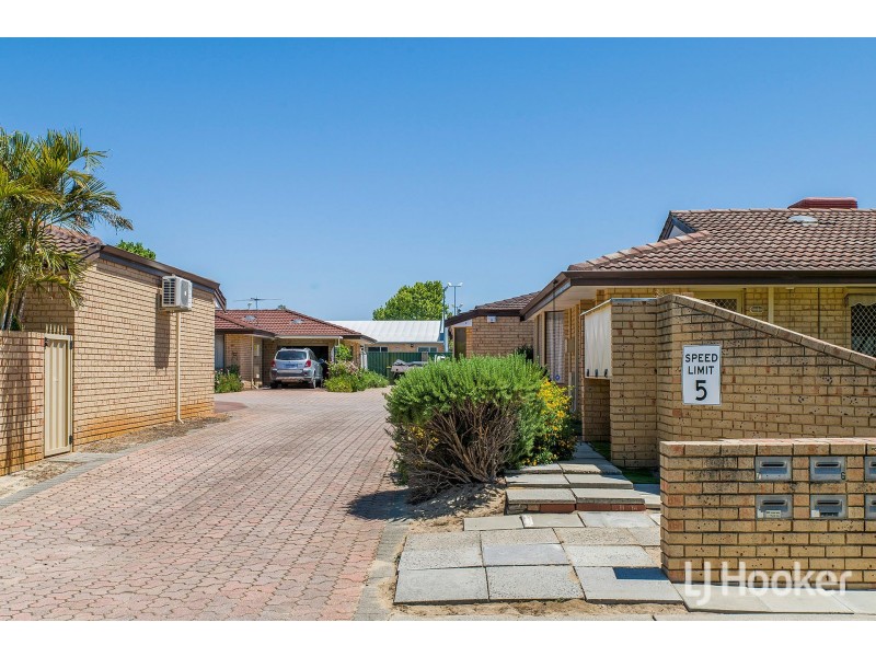10/5 Astley Street, Gosnells WA 6110