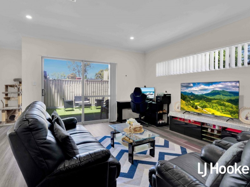 21A Lennox Road, Thornlie WA 6108