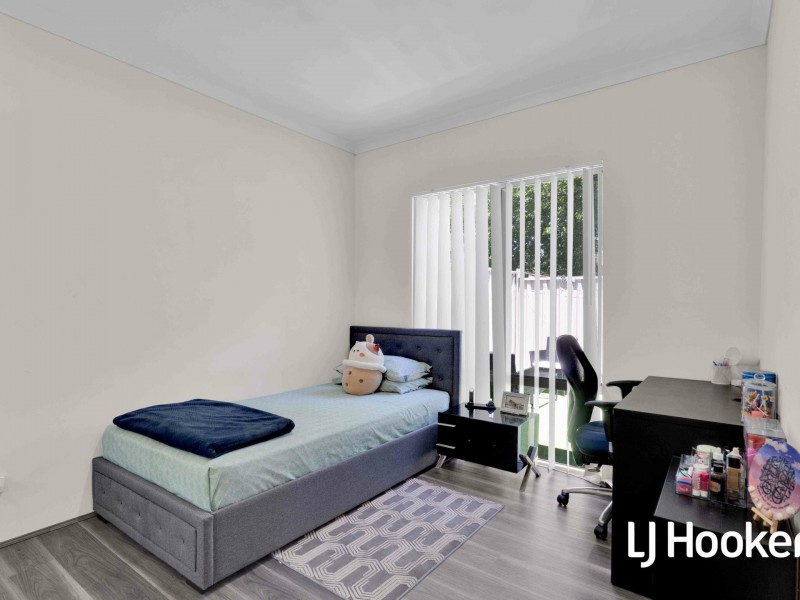 21A Lennox Road, Thornlie WA 6108