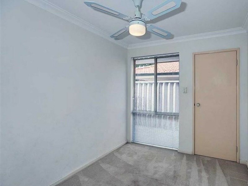 12 Ambergate Close, Canning Vale WA 6155