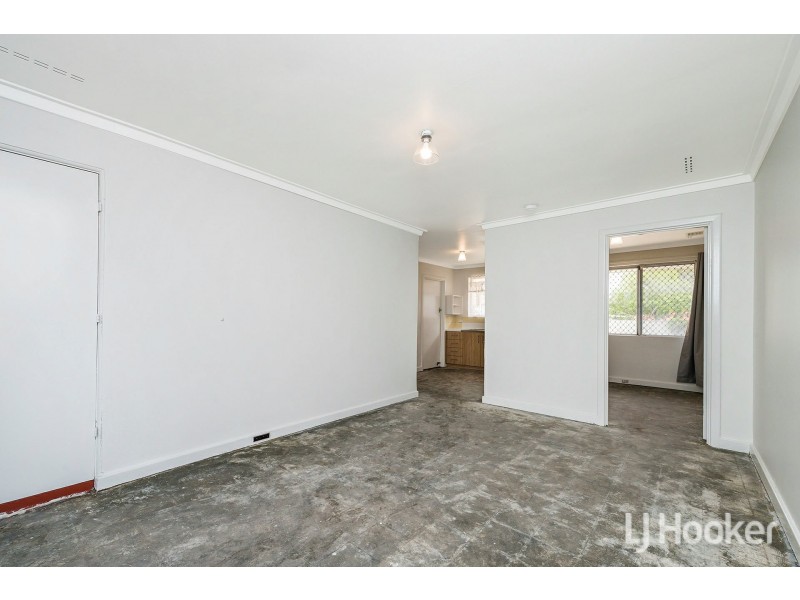 65B Lester Drive, Thornlie WA 6108